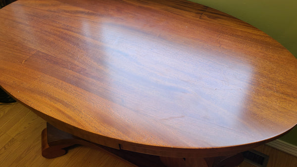 Beautiful Antique Oval Table